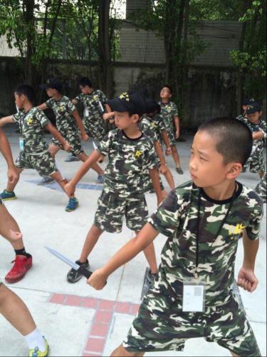 高中生与父母沟通有障碍