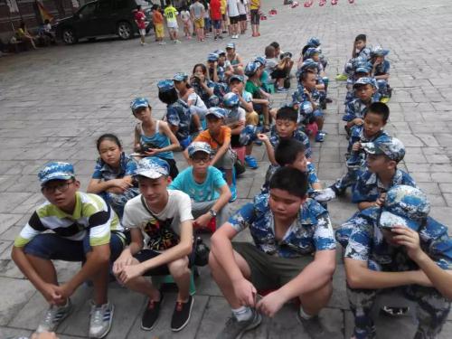 孩子喜欢跟别人打架怎么办?