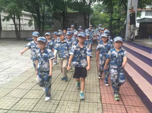 早期对孩子进行教育有什么好处?